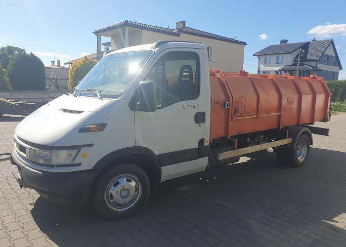 Grajewo ogłoszenia: Zatrudnie kierowcę również kobiety do zbiorki folii rolniczej....